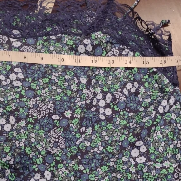 Aerie Blue and Green Floral Lace BabyDoll - Picture 9 of 12